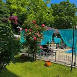 Апартаменты Diva& Bar *