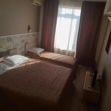 Complex Diva& Bar & Restaurant Άγιος Κωνσταντίνος και Ελένη