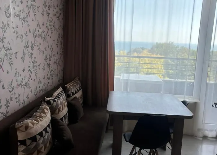 Diva& Bar Apartmán Saints Constantine and Helena