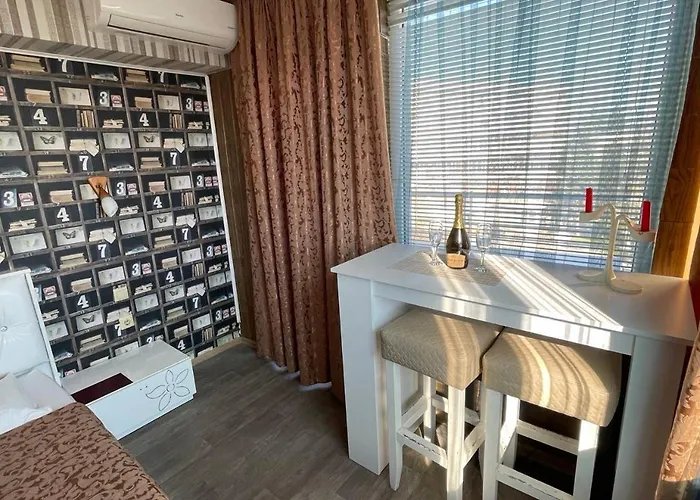 Diva& Bar * Saints Constantine and Helena