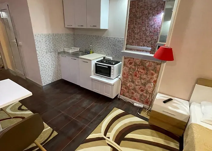 Diva& Bar Apartmán Saints Constantine and Helena