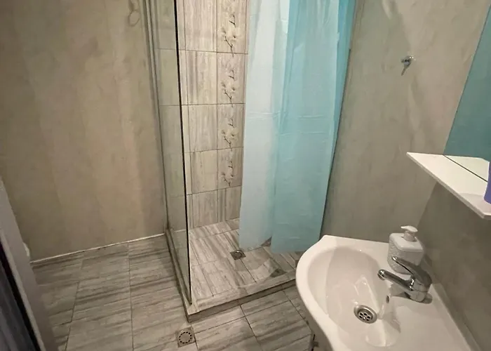 Diva& Bar Apartmán Saints Constantine and Helena