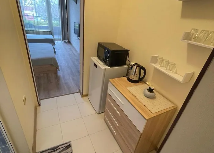 Diva& Bar Apartmán Saints Constantine and Helena