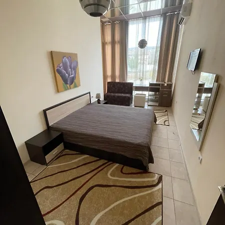 Complex Diva& Bar & Restaurant Appartement Sveti Konstantin